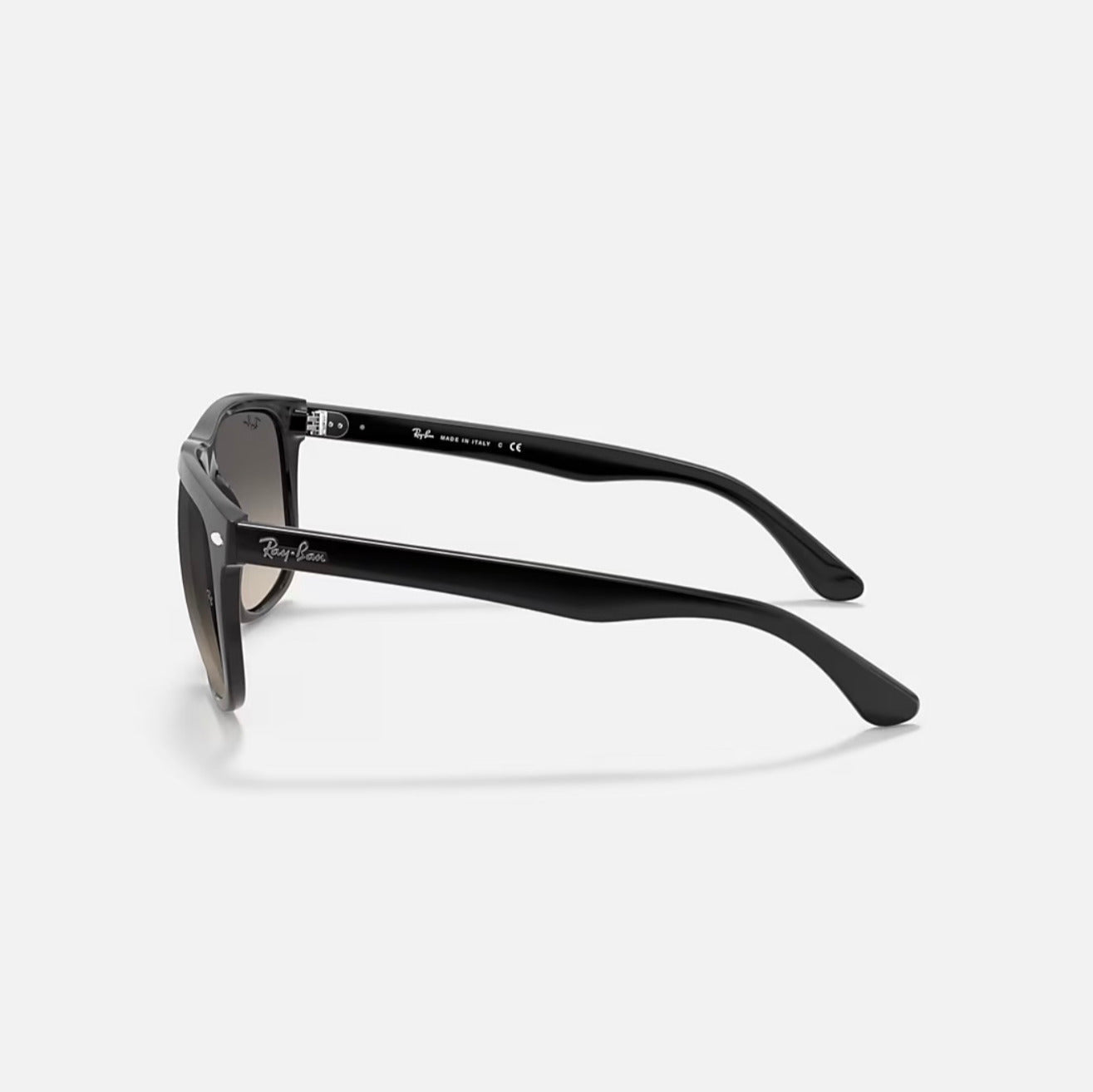 Ray-Ban BOYFRIEND Sunglasses in Black Frame and grey lens