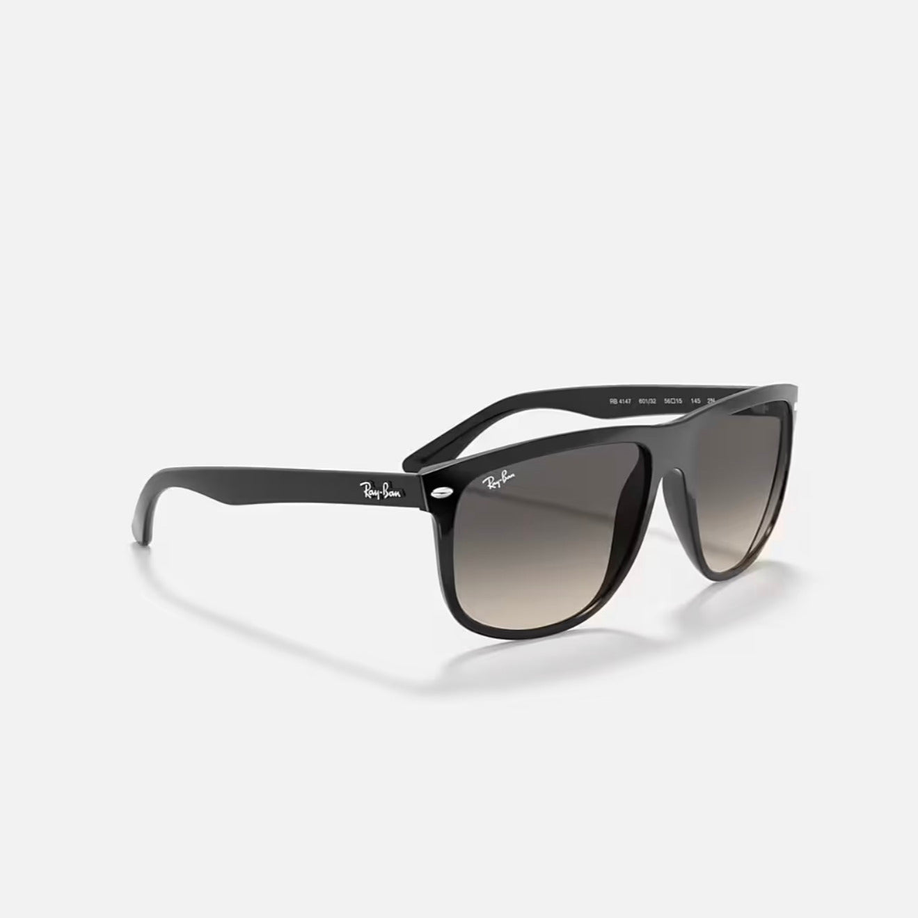 Ray-Ban BOYFRIEND Sunglasses in Black Frame and grey lens